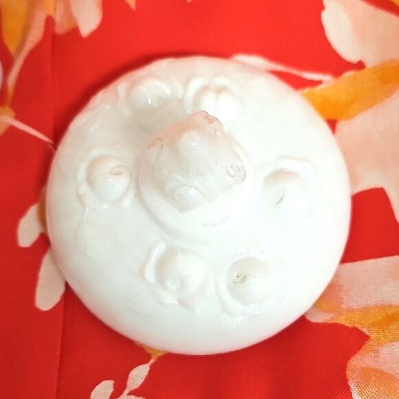 Fenton Cabbage Rose Vintage White Milk Glass Creamer and Sugar Bown Set w/Lid - Picture 12 of 14